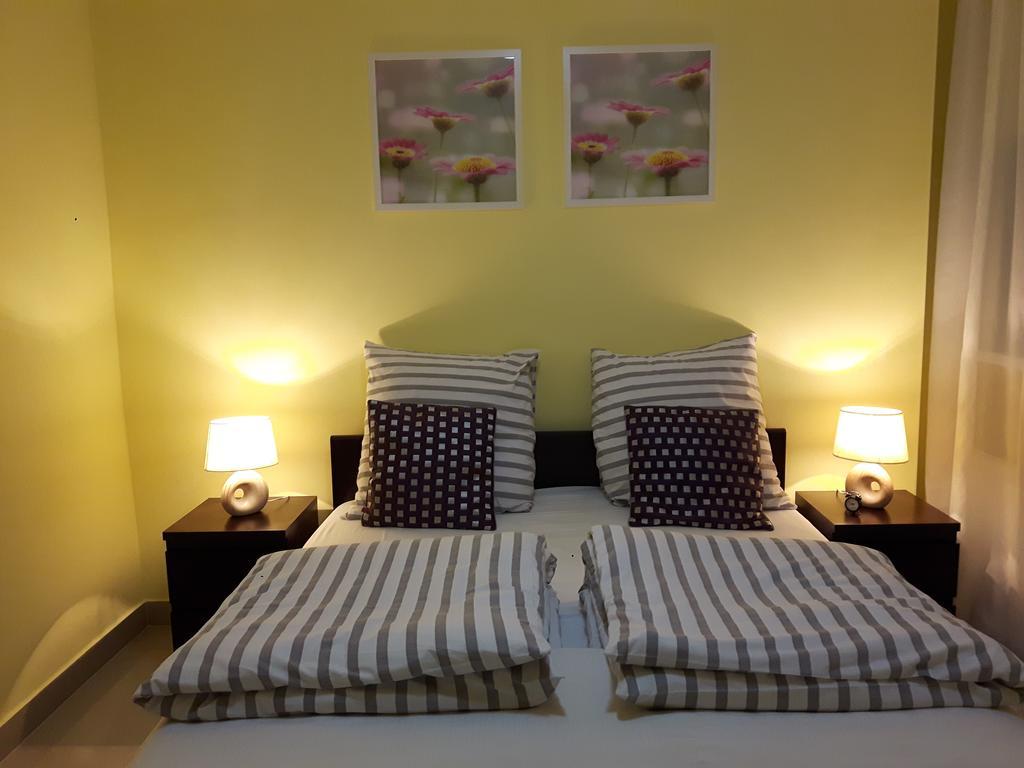 Slowicza Hotel Warsaw Luaran gambar